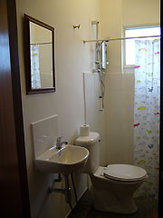 attached bathroom 